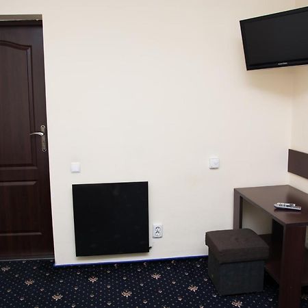 Faraon Hotel Ивано-Франкивск Екстериор снимка